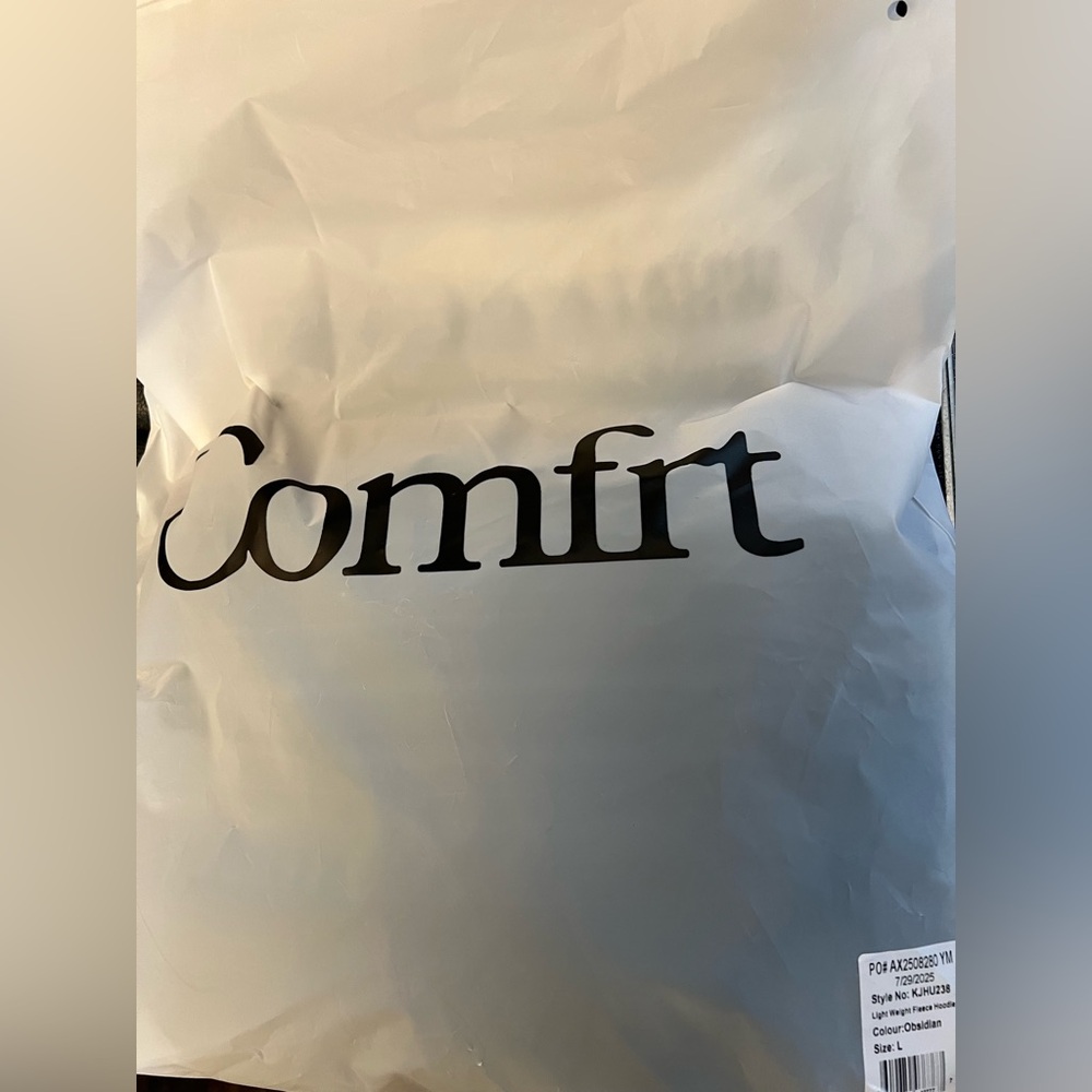 NWT $120 Comfrt Minimalist Hoodie Obsidian/Black - Picture 10 of 10